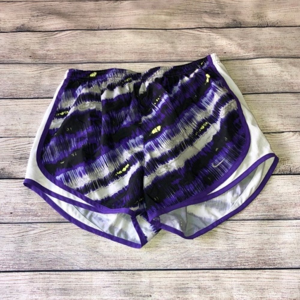 Nike Dri-Fit Shorts Size M
